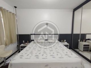 EXCELENTE CASA À VENDA NO BAIRRO JABOTIANA COM PISCINA!