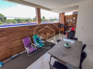 EXCELENTE CASA À VENDA NO BAIRRO JABOTIANA COM PISCINA!