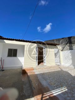 CASA COM ESCRITURA NO CONJUNTO MARCOS FREIRE I