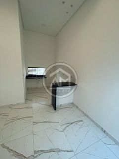 EXCELENTE CASA À VENDA NO LUAR DA BARRA PRONTA PARA MORAR