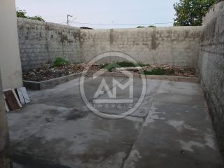 EXCELENTE CASA À VENDA NO BAIRRO SANTA MARIA