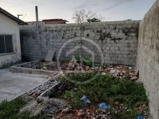 EXCELENTE CASA À VENDA NO BAIRRO SANTA MARIA