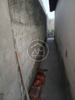 EXCELENTE CASA À VENDA NO BAIRRO SANTA MARIA