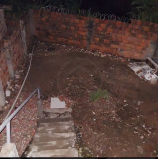 CASA Á VENDA NO BAIRRO 18 DO FORTE