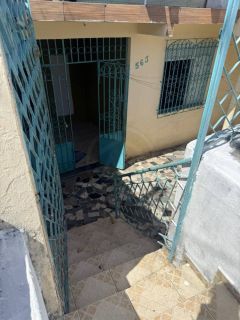 CASA Á VENDA NO BAIRRO 18 DO FORTE