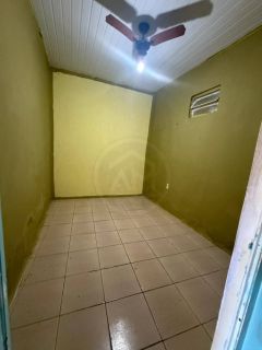 CASA Á VENDA NO BAIRRO 18 DO FORTE