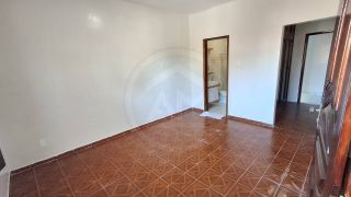 CASA À VENDA NO PONTO NOVO