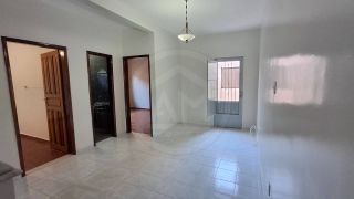 CASA À VENDA NO PONTO NOVO