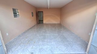 CASA À VENDA NO PONTO NOVO