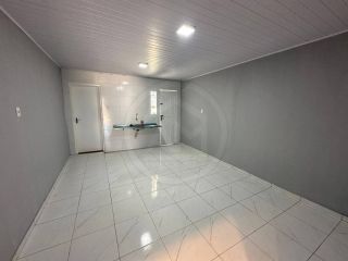 CASA À VENDA – ALBANO FRANCO