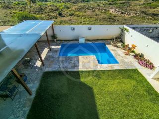 Ótima casa a venda no Condomínio Praia Bela