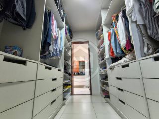 Ótima casa a venda no Condomínio Praia Bela