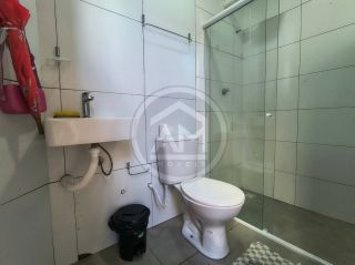 Ótima casa a venda no Condomínio Praia Bela