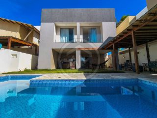 Ótima casa a venda no Condomínio Praia Bela