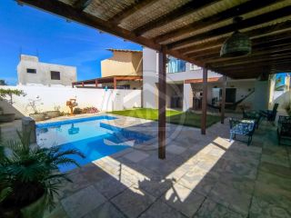 Ótima casa a venda no Condomínio Praia Bela