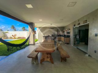 Ótima casa a venda no Condomínio Praia Bela