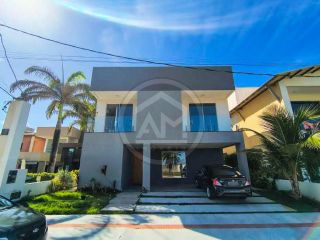 Ótima casa a venda no Condomínio Praia Bela