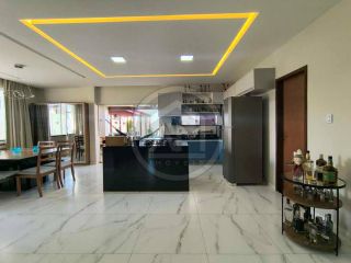 Ótima casa a venda no Condomínio Praia Bela