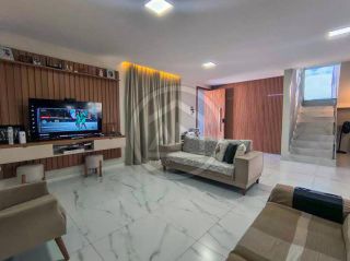 Ótima casa a venda no Condomínio Praia Bela