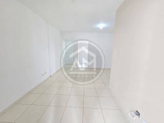 Excelente apê no Via Farol