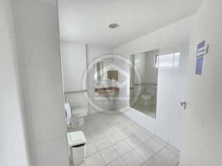 Excelente apê no Via Farol