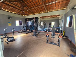 APÊ NO CONDOMÍNIO RIO BARRA