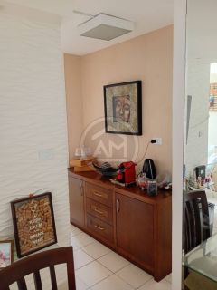 APÊ NO ENCANTOS DOS BOSQUES