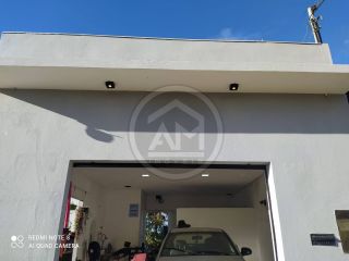 EXCELENTE CASA NO BAIRRO SANTA CECÍLIA