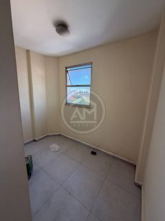 APÊ REFORMADO NO EDIFÍCIO LOUVRE