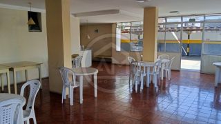 APÊ REFORMADO NO EDIFÍCIO LOUVRE