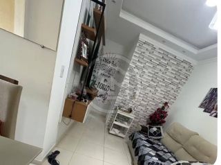 APÊ NO CONDOMÍNIO HORTO DA BARRA - TÉRREO PRIVATIVO