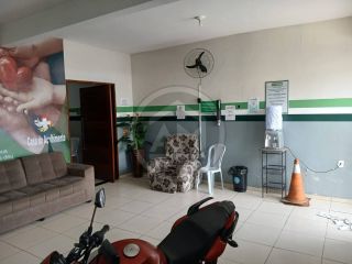 CASA À VENDA NO SIQUEIRA CAMPOS