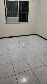 EXCELENTE CASA DE ESQUINA NO JABOTIANA