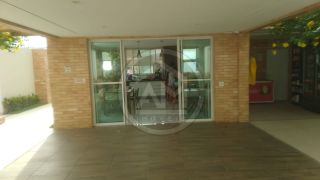 Apartamento no Condomínio Aruana Praia