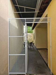 OTIMA CASA NO BAIRRO ATALAIA
