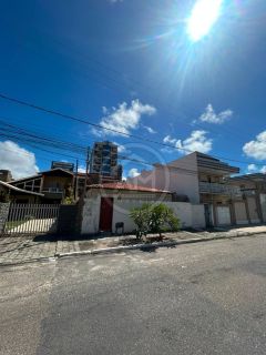 EXCELENTE CASA NO BAIRRO ATALAIA