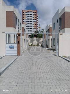 CASA - COND. MARIA DE LOURDES