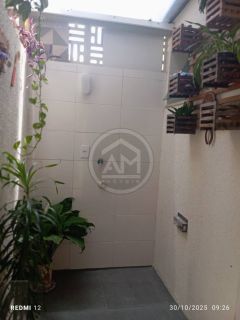 CASA - COND. MARIA DE LOURDES