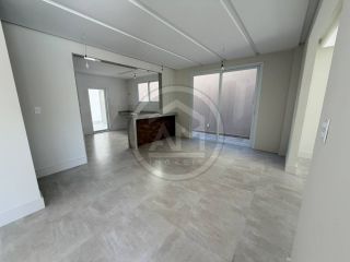 EXCELENTE CASA DE ALTO PADRÃO – ATALAIA