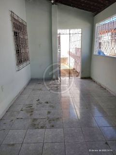 Casa à Venda com 2 Quartos no Bairro América – Aracaju/SE