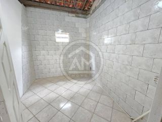 CASA Á VENDA - CIDADE NOVA