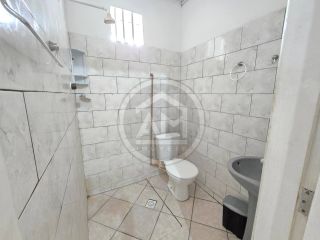 CASA Á VENDA - CIDADE NOVA