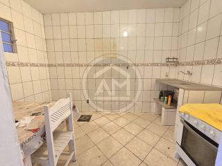 CASA Á VENDA - CIDADE NOVA