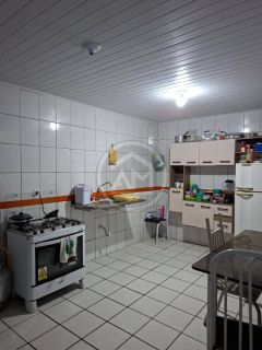 CASA Á VENDA - SÃO CRISTOVÃO