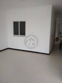 CASA Á VENDA - SÃO CRISTOVÃO