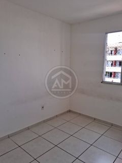 APARTAMENTO À VENDA – CONDOMÍNIO BARRA CLUBE