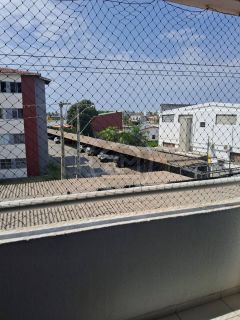 APARTAMENTO À VENDA – CONDOMÍNIO BARRA CLUBE