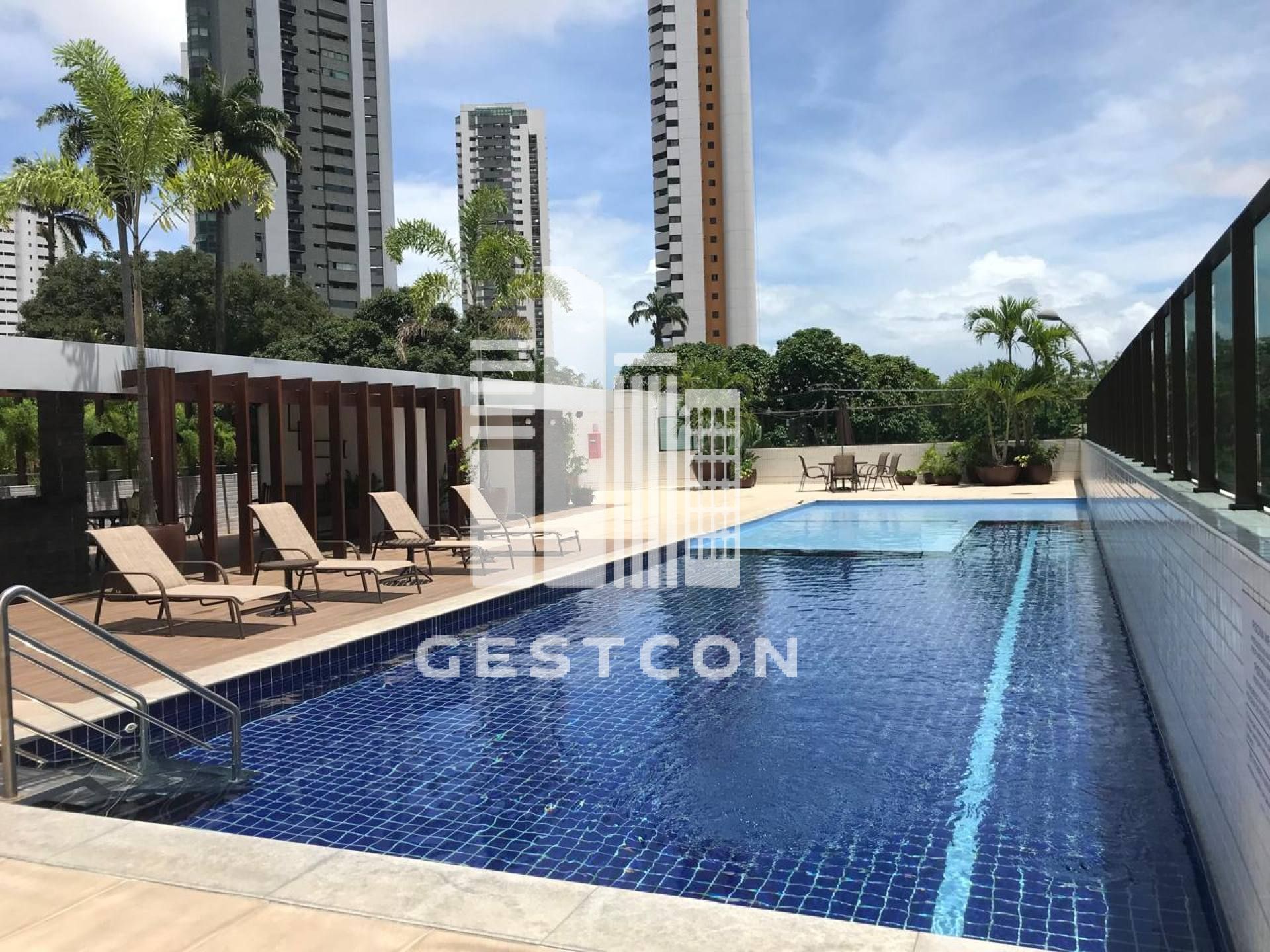 Alugo Apartamento em Casa Forte- 207m²- 4 Quartos