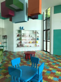 Alugo Apartamento em Casa Forte- 207m²- 4 Quartos