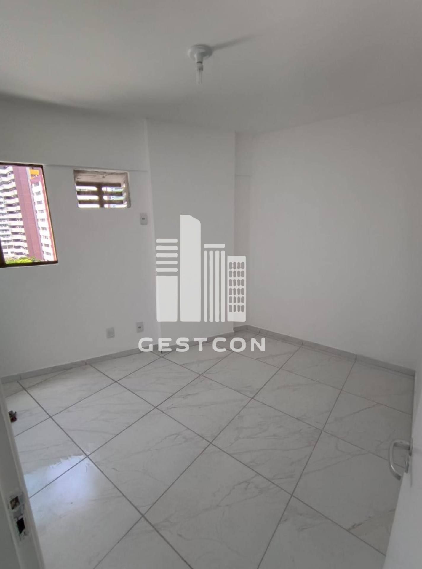 Apartamento Montebello- Boa Viagem- 3 Quartos sendo 1 suíte- 98m²